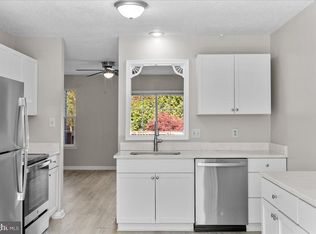 229 Sherando Cir, Stephens City, VA 22655
