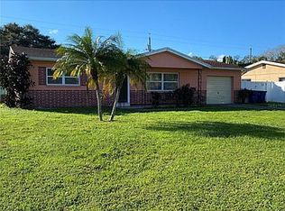 3484 Azalea Pl, Largo, FL 33771