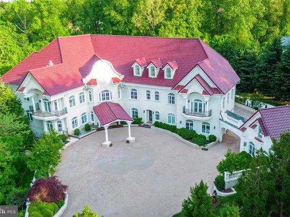 11824 Centurion Way, Potomac, MD 20854