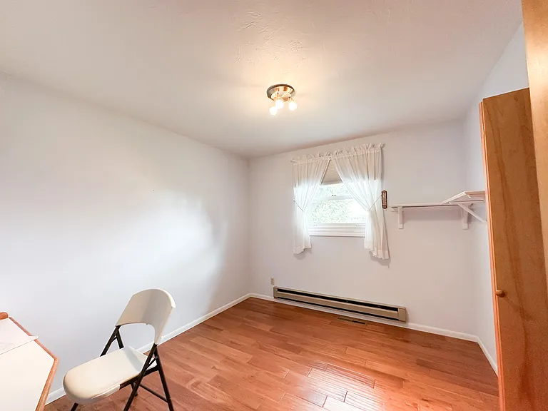 5706 Shannon Ct — Photo 8