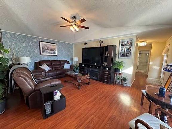 3rd image of 15 Mackenzie Ranch Way #44