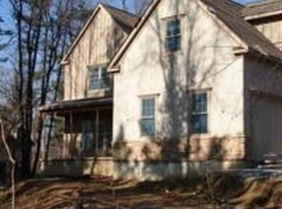 6909 Riverside Dr, Powell, OH 43065