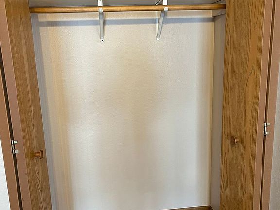 2nd image of 260 Murdock St APT 114
