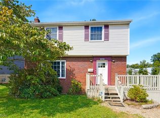 2345 Triplett Blvd, Akron, OH 44312