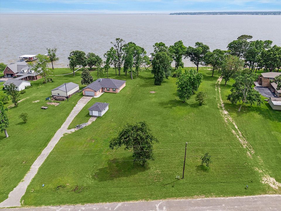 1st image of Emerald Ln Lot 6