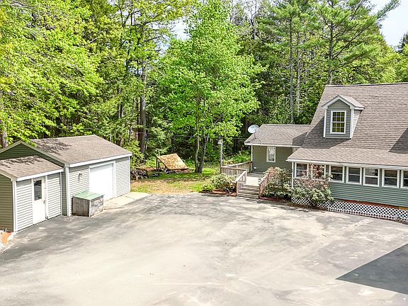2nd image of 273 Collins Mills Road