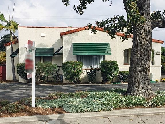 2nd image of 407 W Badillo St