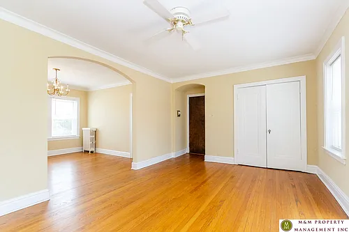 921 Lake Street Photo 1
