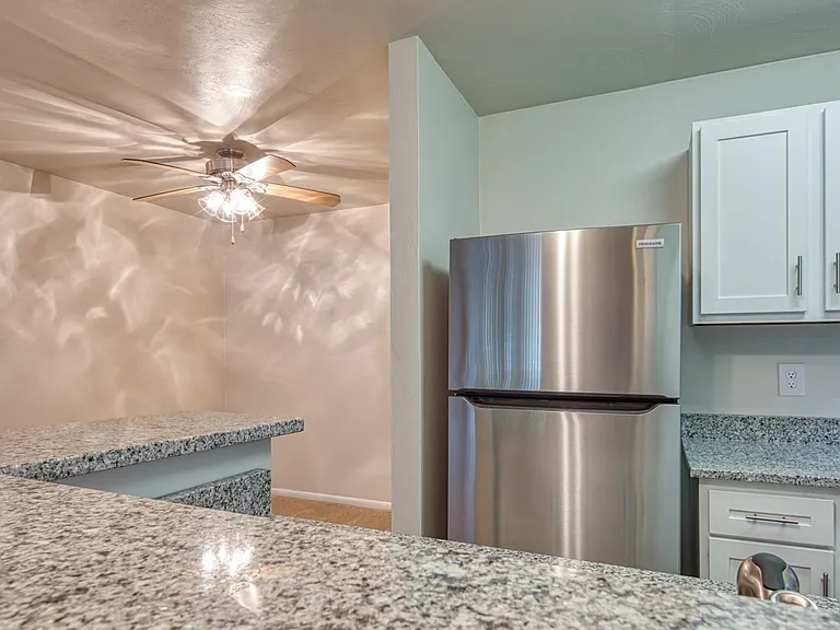 One Central Apartment Homes — Photo 16