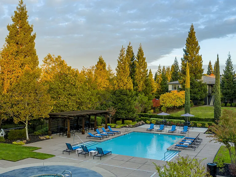 Meridian at Stanford Ranch — Photo 16