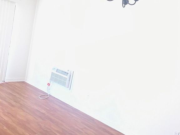 3rd image of 2300 E Westport Dr APT 14
