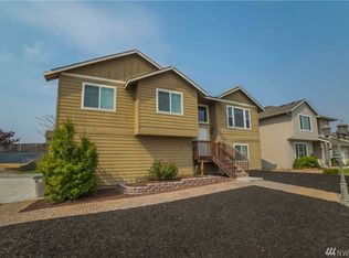 1330 Wheatridge Dr, Wenatchee, WA 98802