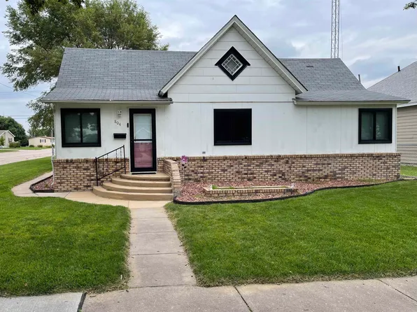 804 10th St, Gothenburg, NE 69138