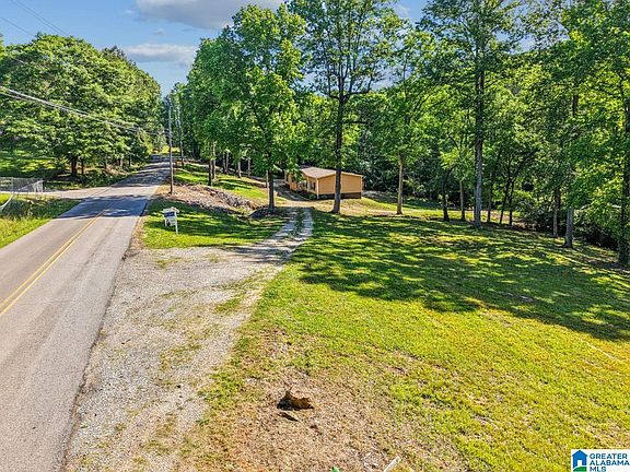 3rd image of 1114 Roulain Rd