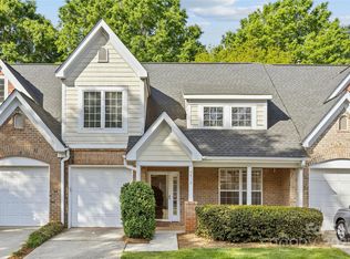 4418 Coventry Row Ct, Charlotte, NC 28270
