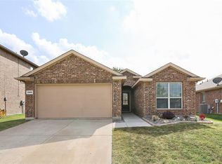1909 Carol Ln, Anna, TX 75409
