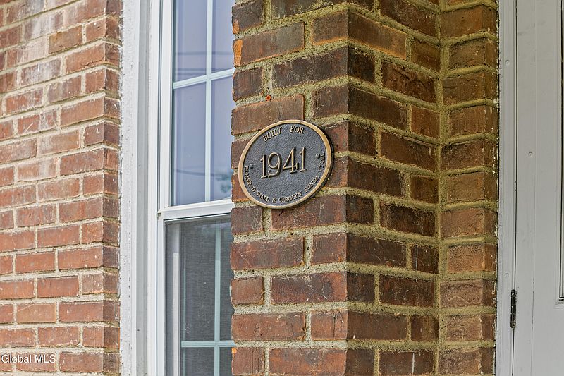 4th image of 131 Shaker Road
