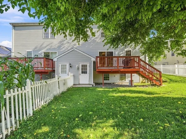 42 Castine St #A, Worcester, MA 01606