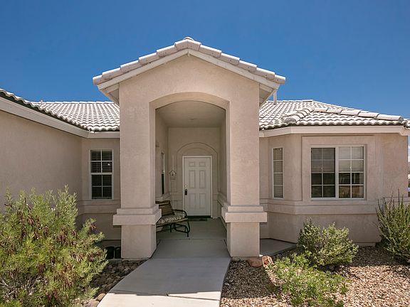 5th image of 2950 Los Pueblos Dr