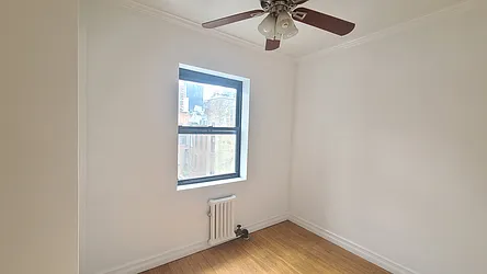 Rented by R New York