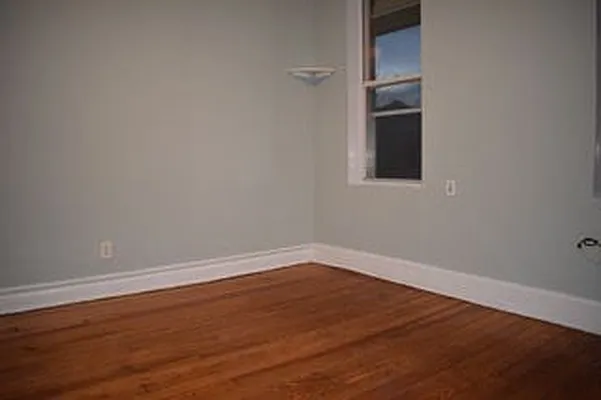 Rented by Tri Boro Terrace Realty | media 12