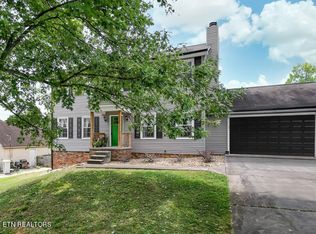 1725 Wickersham Dr, Knoxville, TN 37922