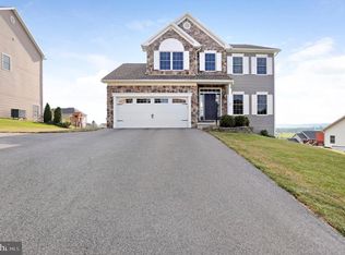 105 Feather Dr, Shippensburg, PA 17257