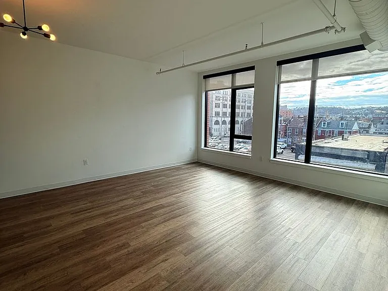 1709 FIFTH AVE — Photo 52