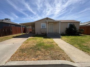 829 Washington St, Hanford, CA