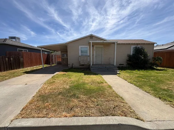 829 Washington St, Hanford, CA 93230