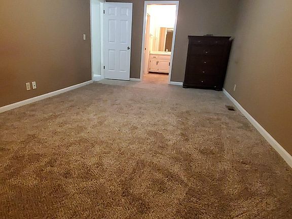 2nd image of 333 Clearlake Dr W