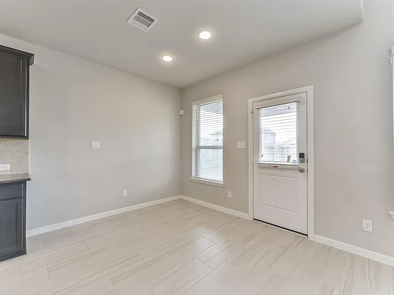 8622 Marble Terrace Ct — Photo 9