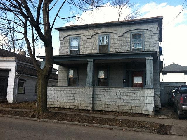 1st image of 309 E 2nd St