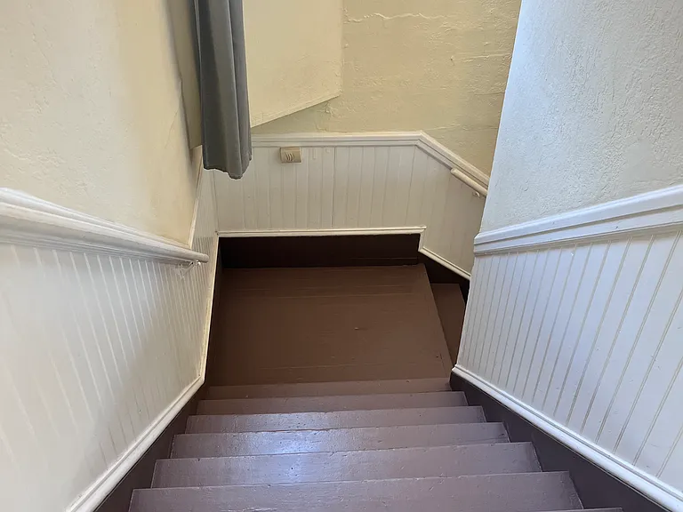 1196 Park Ave #1 — Photo 10