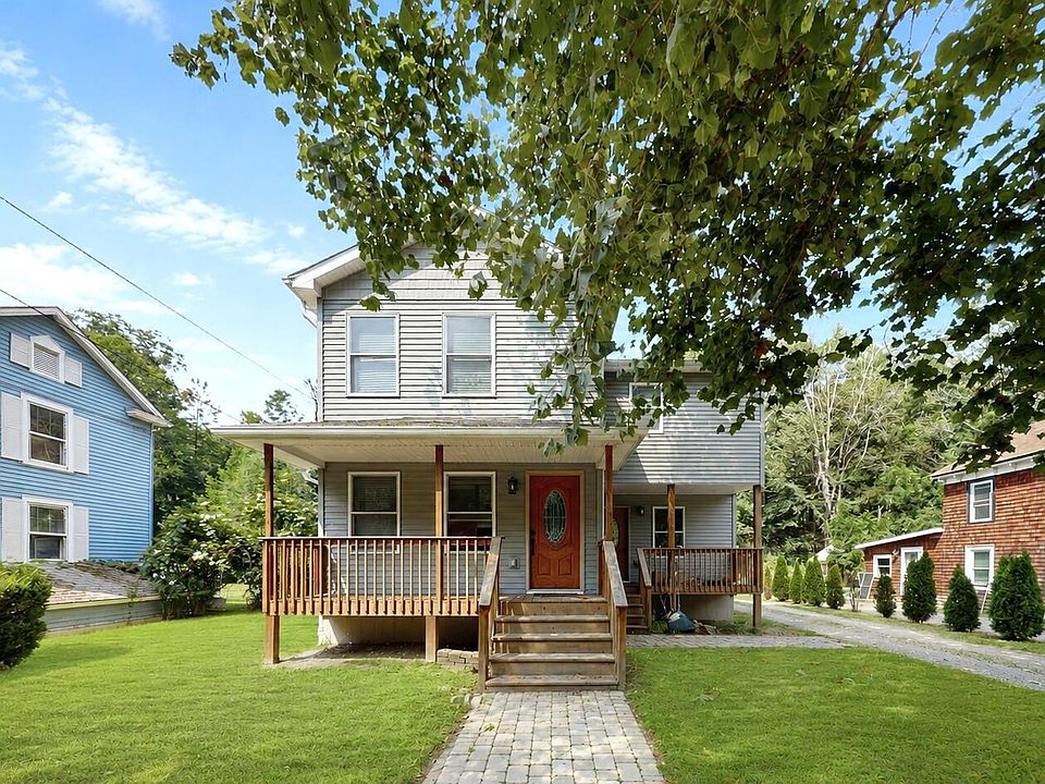 1st image of 311 Water St