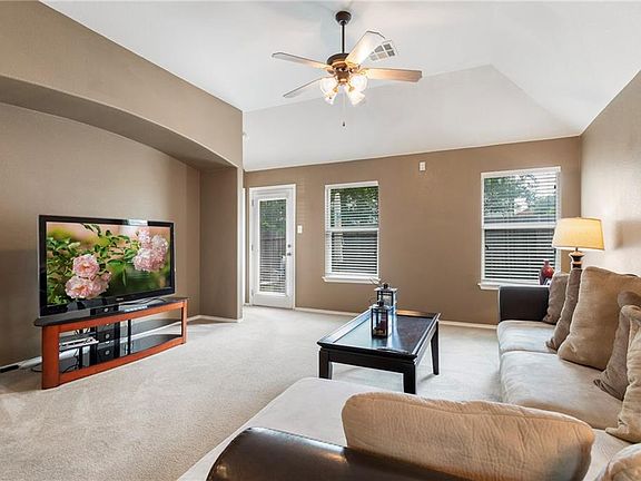 2nd image of 3628 Sandy Brook Dr