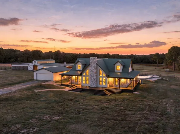 23241 County Road 2159, Troup, TX 75789