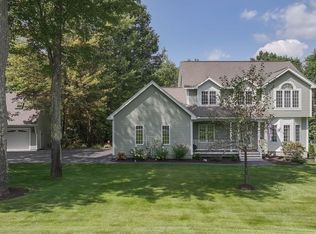 45 Connemara Dr, Chichester, NH 03258