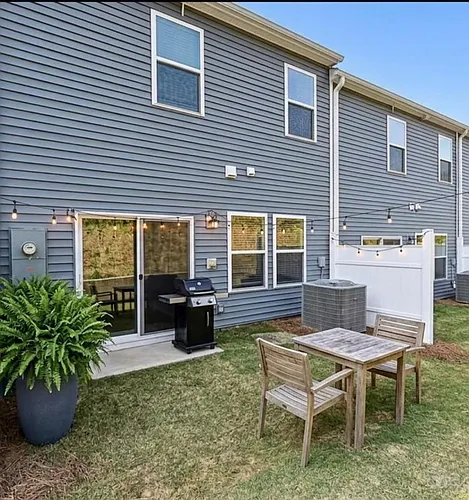 506 Tayberry Ln Photo 1