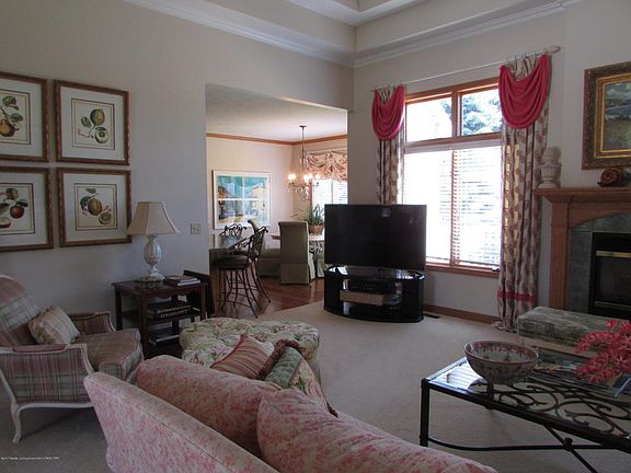 4th image of 536 Riverwalk Dr