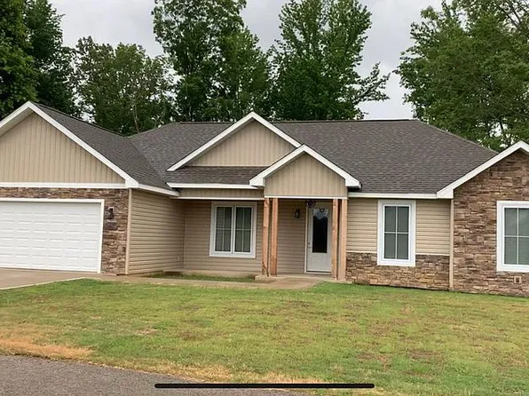 229 Wellington Dr, Poplar Bluff, MO 63901