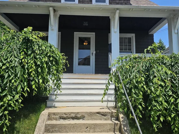 35 McClellan Avenue, Amsterdam, NY 12010