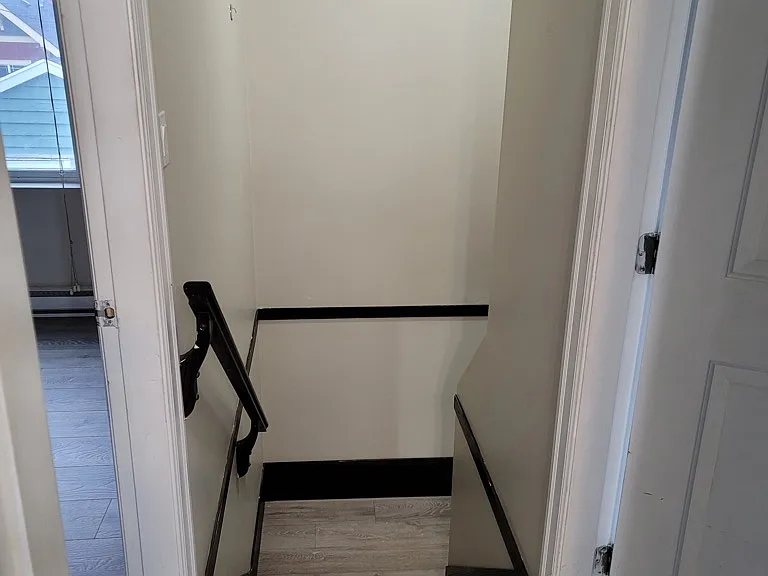 3197 E 6th Ave — Photo 11