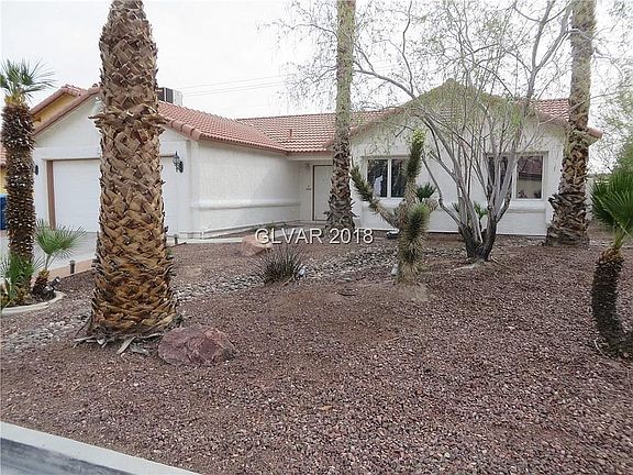 2nd image of 7984 Hackberry Dr