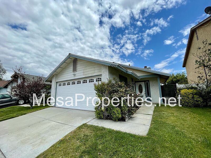 1st image of 2729 Bear Creek Pl