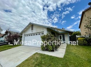 2729 Bear Creek Pl, Ontario, CA 91761