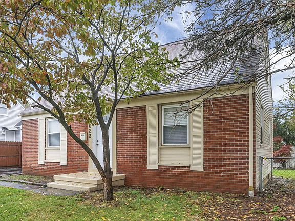 4th image of 3023 Hamilton Ave