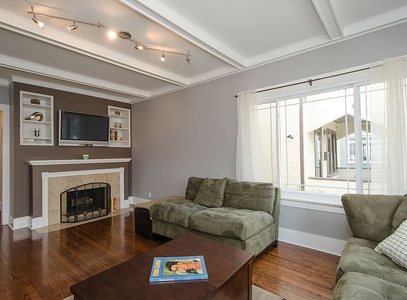 2nd image of 4432 N Central Park Ave