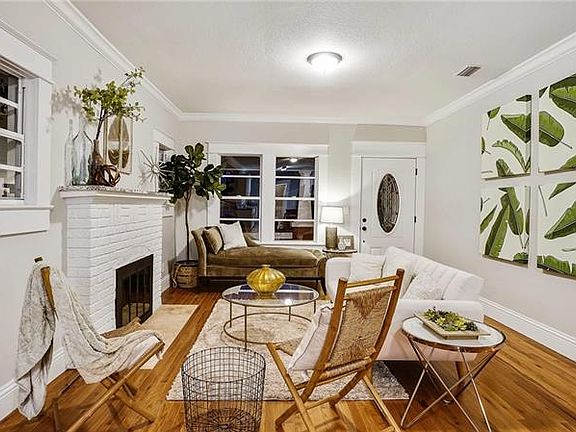 3rd image of 309 W Wilder Ave