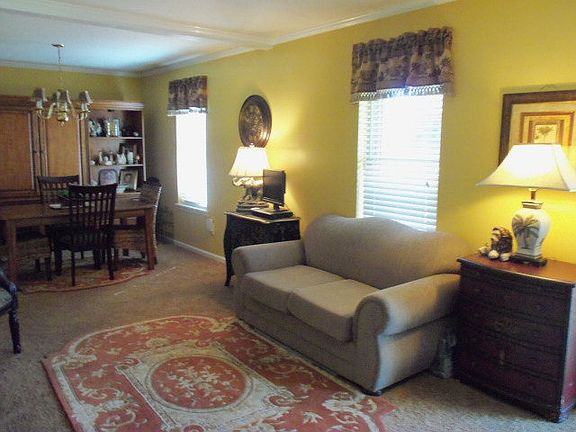 3rd image of 605 Merrymont Dr